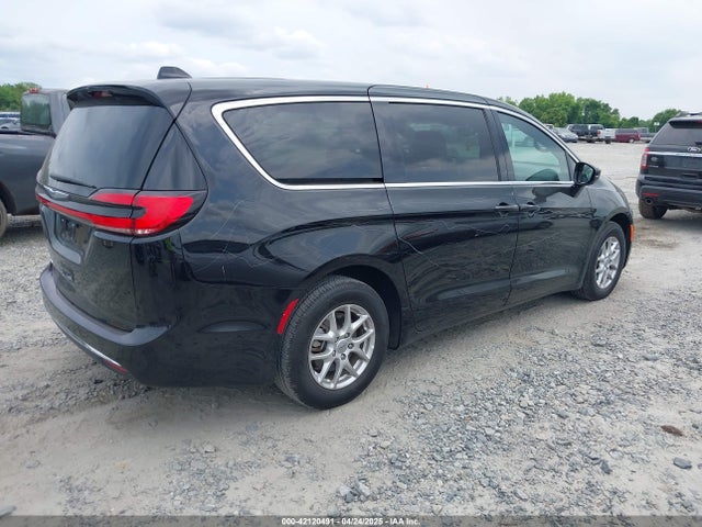 Chrysler Pacifica Select 2025 2C4RC1BG9SR507423 Image 4