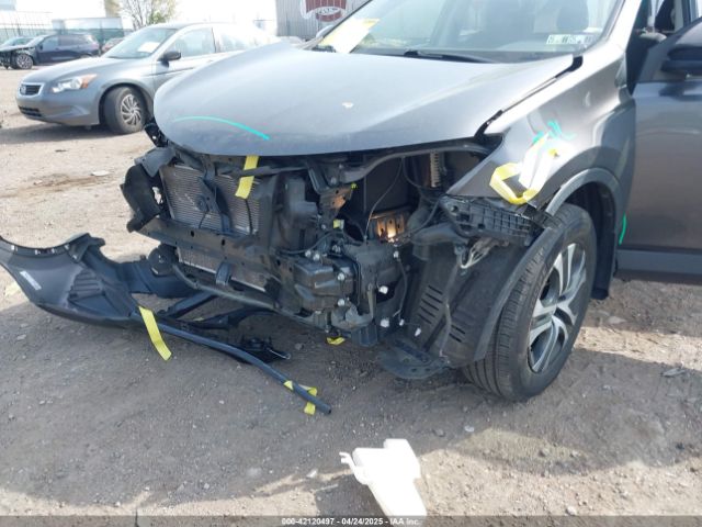 JTMBFREV7JJ188415 Toyota RAV4 LE
