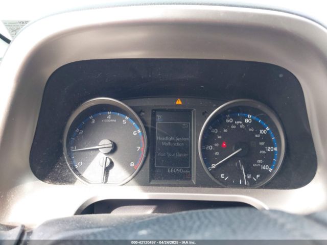 JTMBFREV7JJ188415 Toyota RAV4 LE