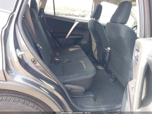 JTMBFREV7JJ188415 Toyota RAV4 LE