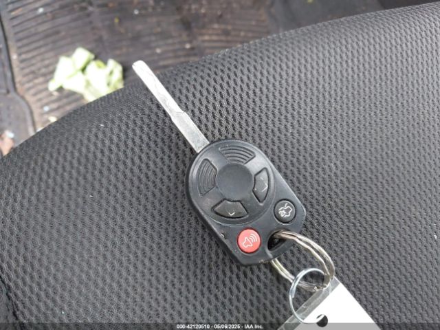 1FADP3F27EL242982 Ford FOCUS SE