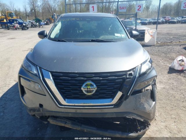 5N1AT3AB1MC749600 Nissan Rogue S Intelligent Awd