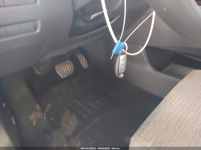 JN8AT3BA1MW008523 Nissan Rogue Sv Fwd