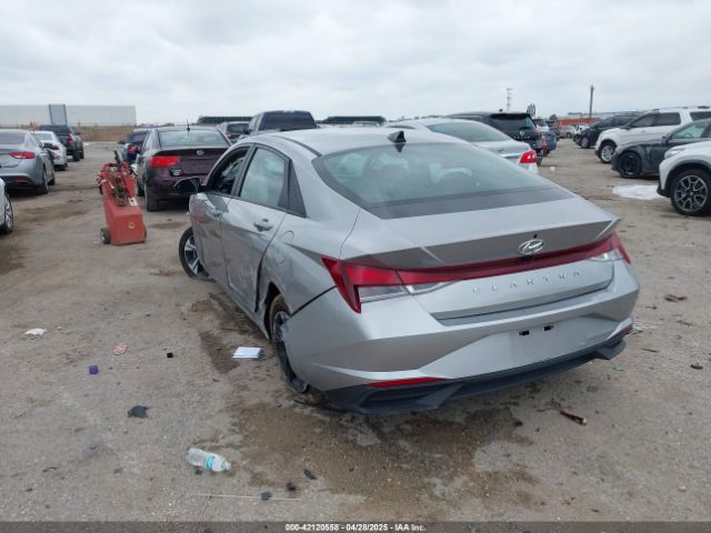 5NPLM4AG1PH103915 Hyundai ELANTRA SEL