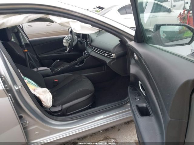 5NPLM4AG1PH103915 Hyundai ELANTRA SEL