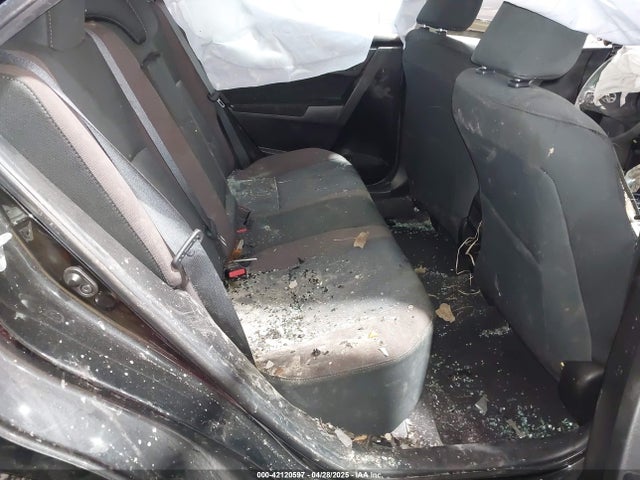 5YFBURHE1KP940527 Toyota COROLLA LE