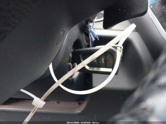 4T1B11HK8KU729761 Toyota CAMRY SE