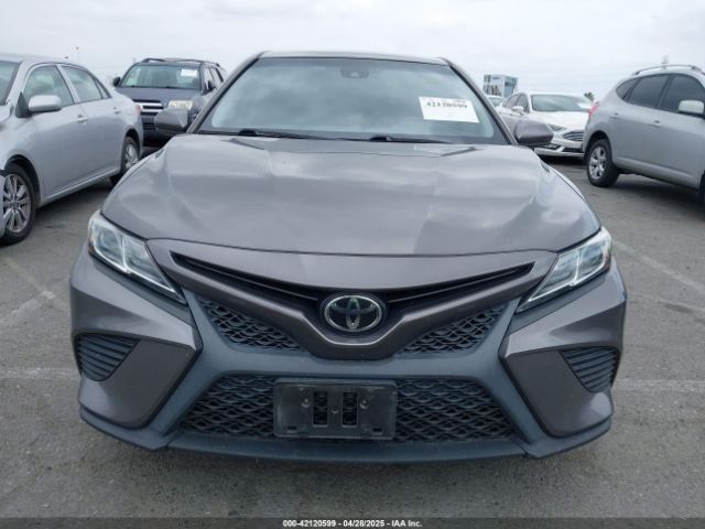 4T1B11HK8KU729761 Toyota CAMRY SE