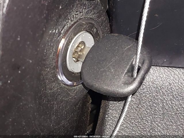 4T1BF1FK8FU958208 Toyota CAMRY SE