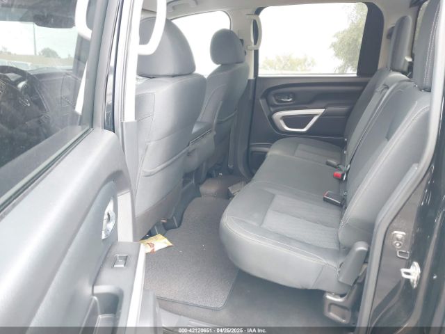 1N6AA1EJ4KN518091 Nissan TITAN SV