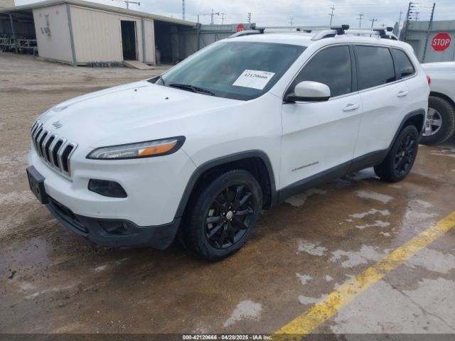 1C4PJLCS9EW122953 Jeep Cherokee Latitude