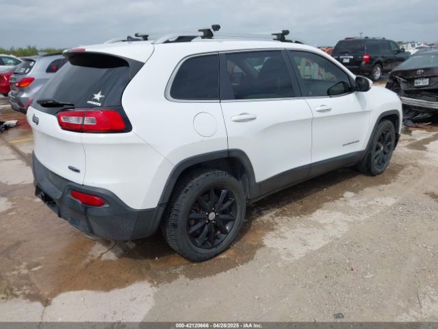 1C4PJLCS9EW122953 Jeep Cherokee Latitude