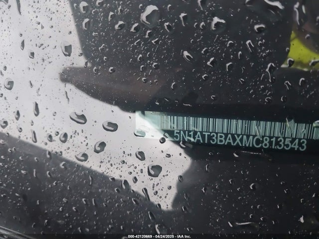 5N1AT3BAXMC813543 Nissan Rogue