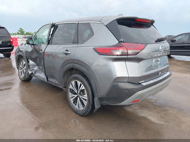 5N1AT3BAXMC813543 Nissan Rogue
