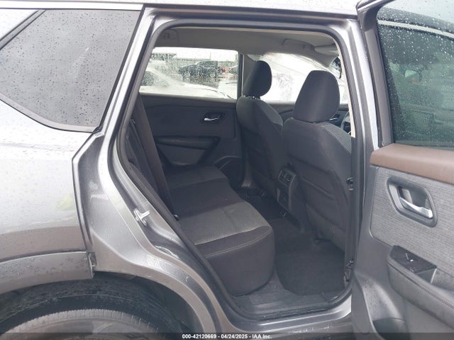 5N1AT3BAXMC813543 Nissan Rogue