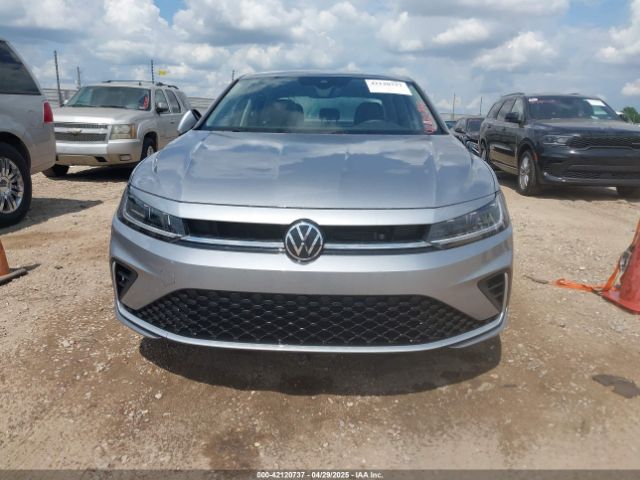 3VWEX7BU1SM025397 Volkswagen Jetta 1.5t Se