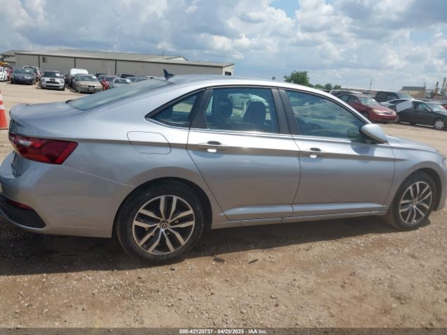 3VWEX7BU1SM025397 Volkswagen Jetta 1.5t Se
