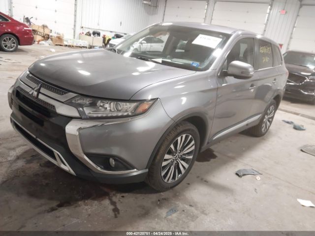 JA4AZ3A36KJ000502 Mitsubishi Outlander Se