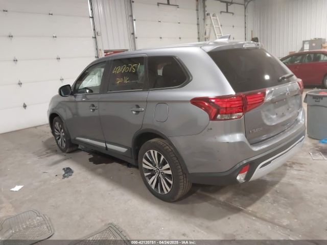 JA4AZ3A36KJ000502 Mitsubishi Outlander Se