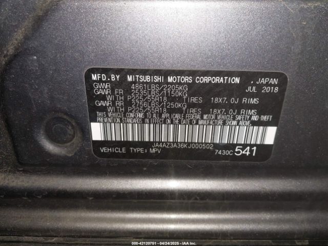 JA4AZ3A36KJ000502 Mitsubishi Outlander Se
