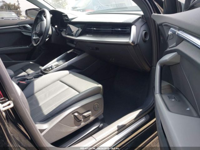2023 AUDI A3 WAUBUDGY9PA036562 Photo 4