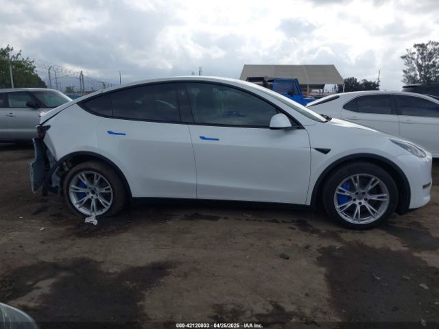 7SAYGDEE5RF036018 Tesla Model Y Long Range Dual Motor All-wheel Drive