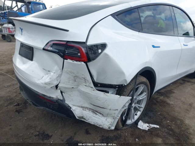 7SAYGDEE5RF036018 Tesla Model Y Long Range Dual Motor All-wheel Drive