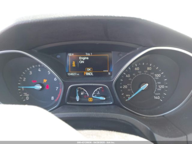 1FADP3K27FL249390 Ford FOCUS SE