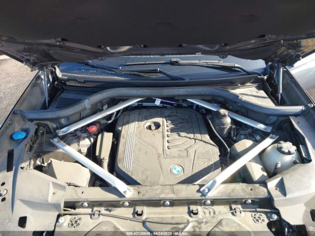 2021 BMW X6 5UXCY6C02M9G19805 Photo 9