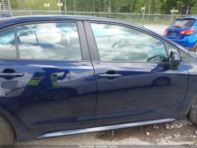5YFB4MDE4RP174828 Toyota COROLLA LE