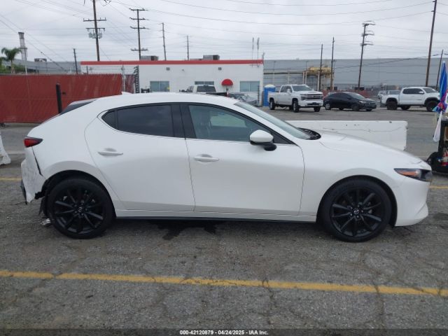 JM1BPAML3M1307029 Mazda Mazda3 Premium