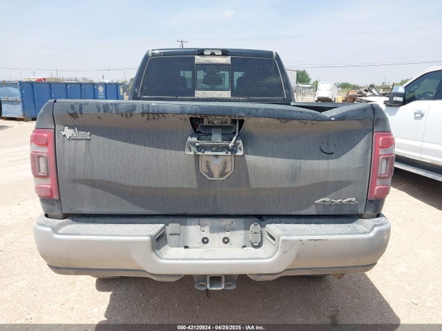 3C6UR5CJ2PG532744 RAM 2500 Tradesman  4x4 6'4 Box
