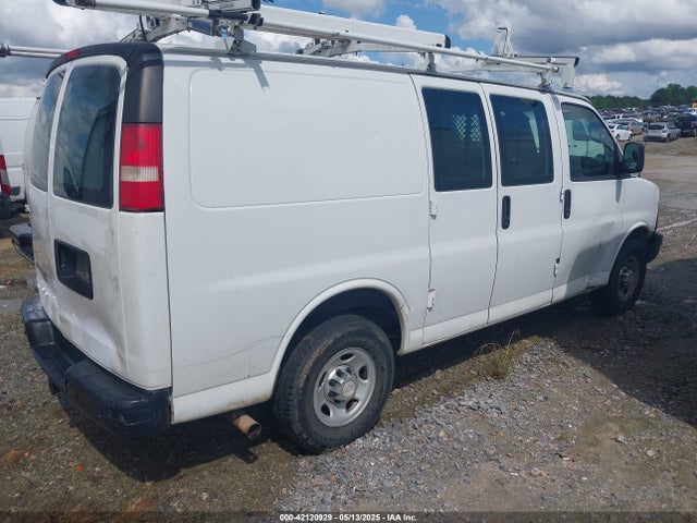 1GCWGFCF7F1215743 Chevrolet Express 2500 Work Van