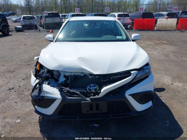 4T1G11BK8RU121389 Toyota CAMRY SE