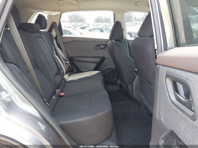 5N1BT3AA0PC883028 Nissan Rogue S Fwd