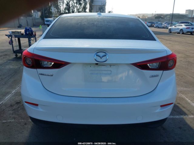 3MZBN1W31JM190601 Mazda Mazda3 Grand Touring