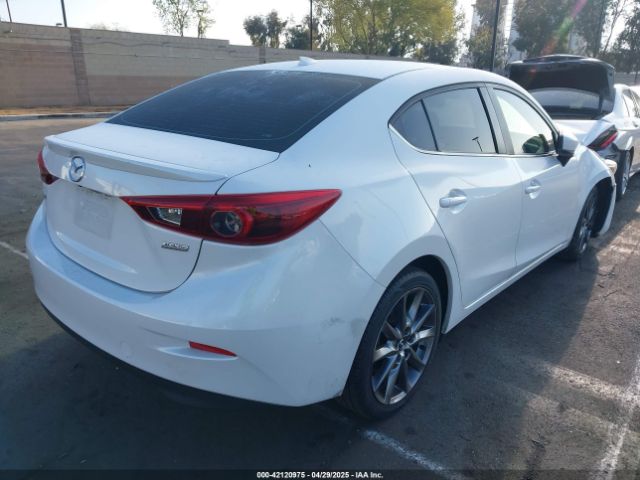 3MZBN1W31JM190601 Mazda Mazda3 Grand Touring