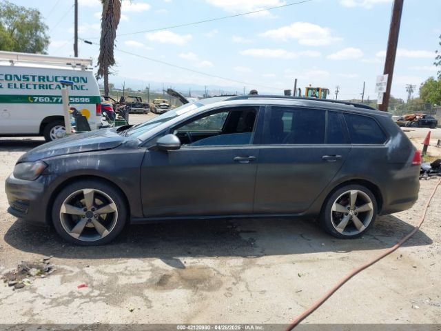 3VWC17AU1GM503786 Volkswagen Golf Sportwagen Tsi S 4-door