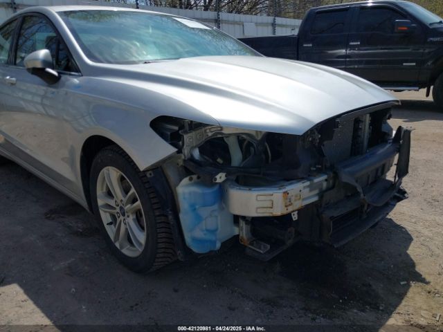3FA6P0H77JR226390 Ford FUSION SE