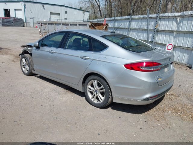 3FA6P0H77JR226390 Ford FUSION SE