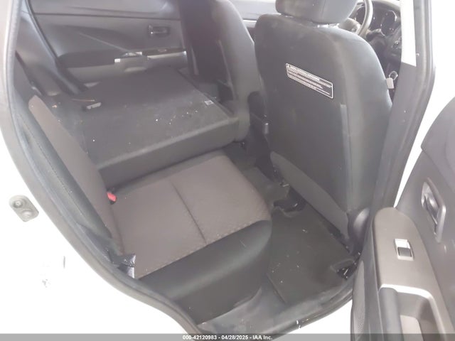 2018 MITSUBISHI OUTLANDER SPORT JA4AR3AU6JZ014117 Photo 7