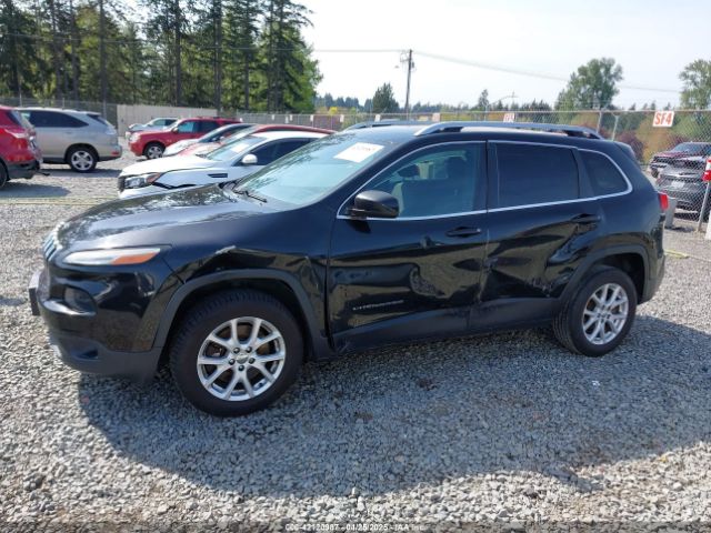 1C4PJLCB5GW208005 Jeep Cherokee Latitude