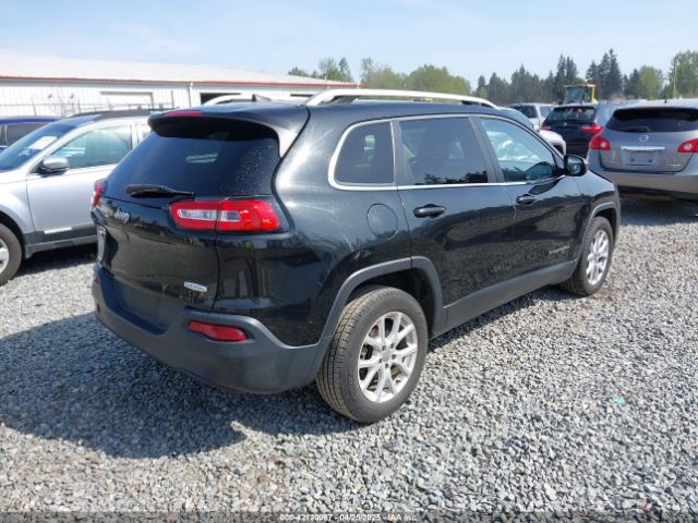 1C4PJLCB5GW208005 Jeep Cherokee Latitude