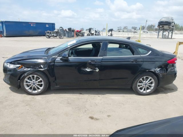 3FA6P0LU7LR170922 Ford Fusion Hybrid Se