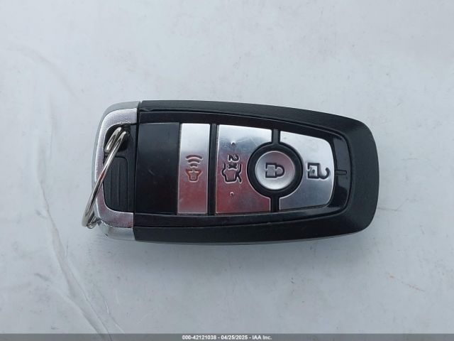 3FA6P0LU0KR200678 Ford Fusion Hybrid Se