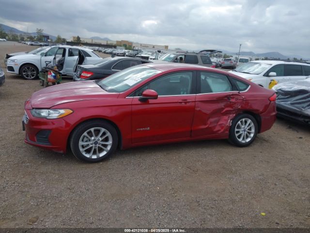 3FA6P0LU0KR200678 Ford Fusion Hybrid Se