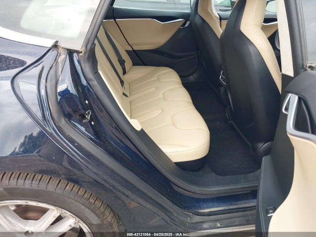 2013 TESLA MODEL S 5YJSA1CN9DFP26546 Photo 7