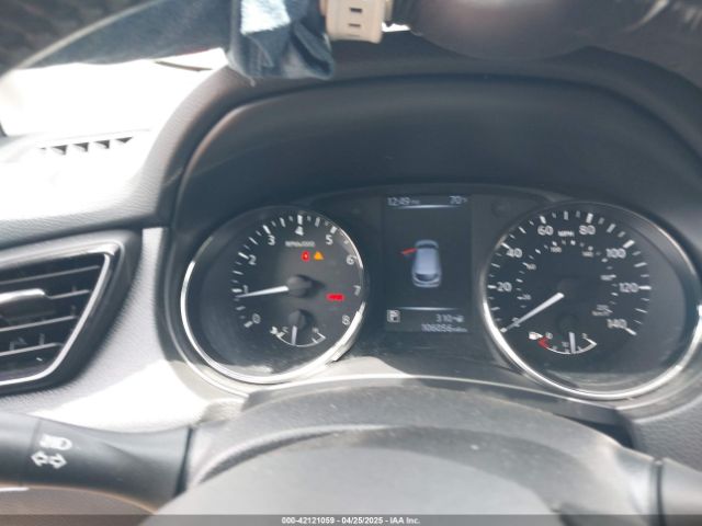 JN1BJ1CP9HW019565 Nissan Rogue Sport Sl
