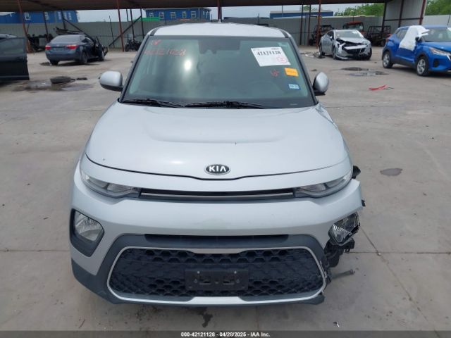 KNDJ23AU8L7054546 KIA SOUL S