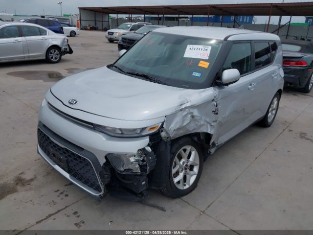 KNDJ23AU8L7054546 KIA SOUL S